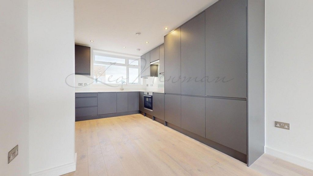 Property photo 1 of 17 Jpg