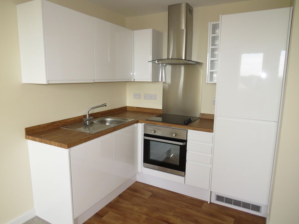 Property photo 1 of 5 Kitchen