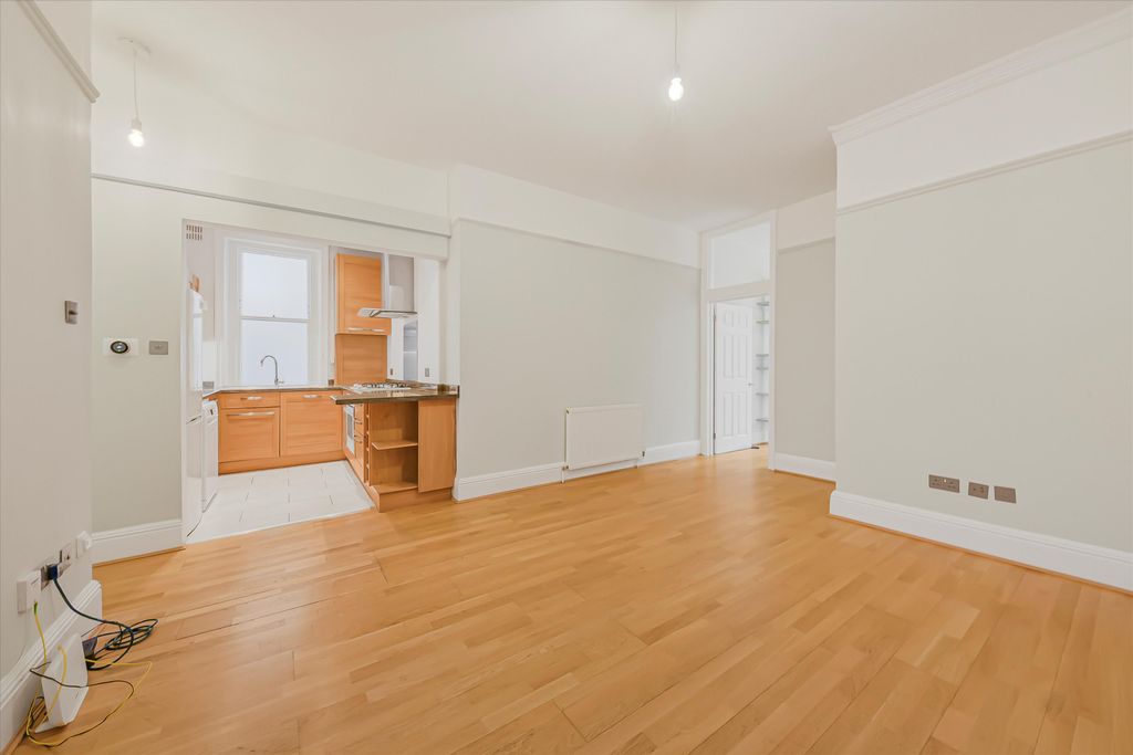 Property photo 1 of 15 Image