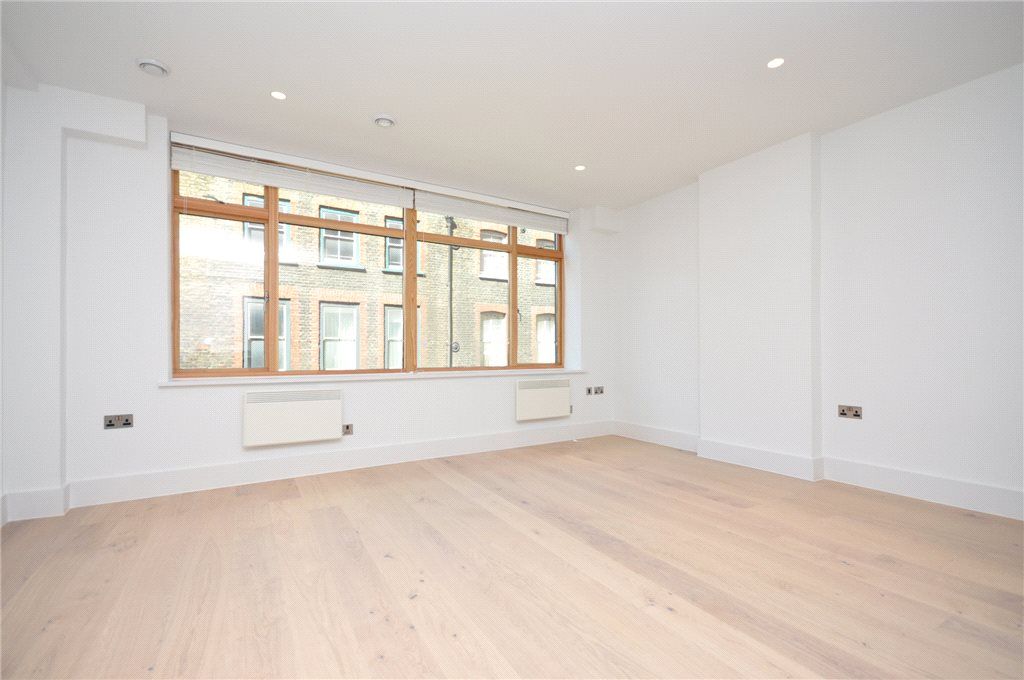 Property photo 3 of 5 Lexington Street