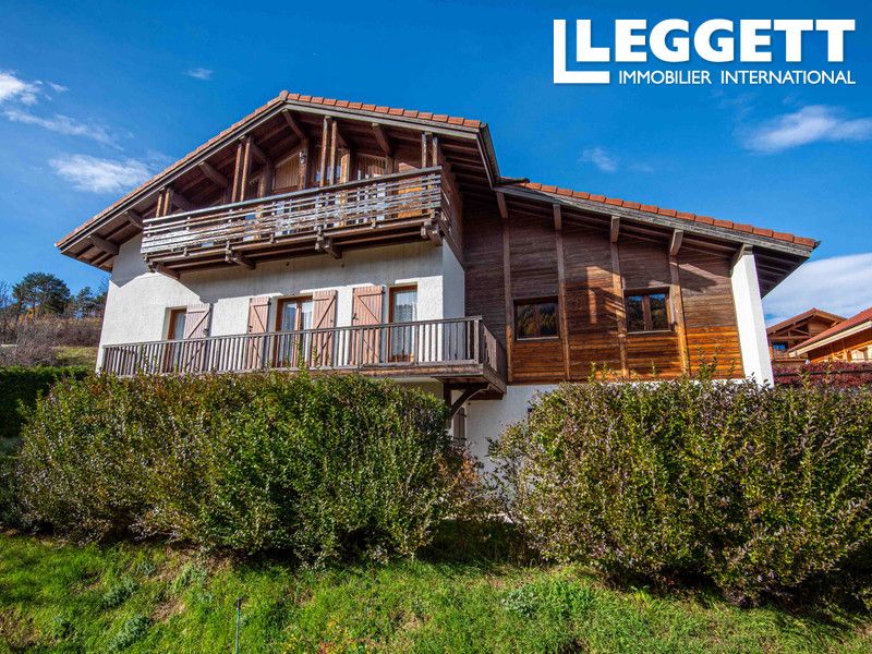 Property photo 1 of 10