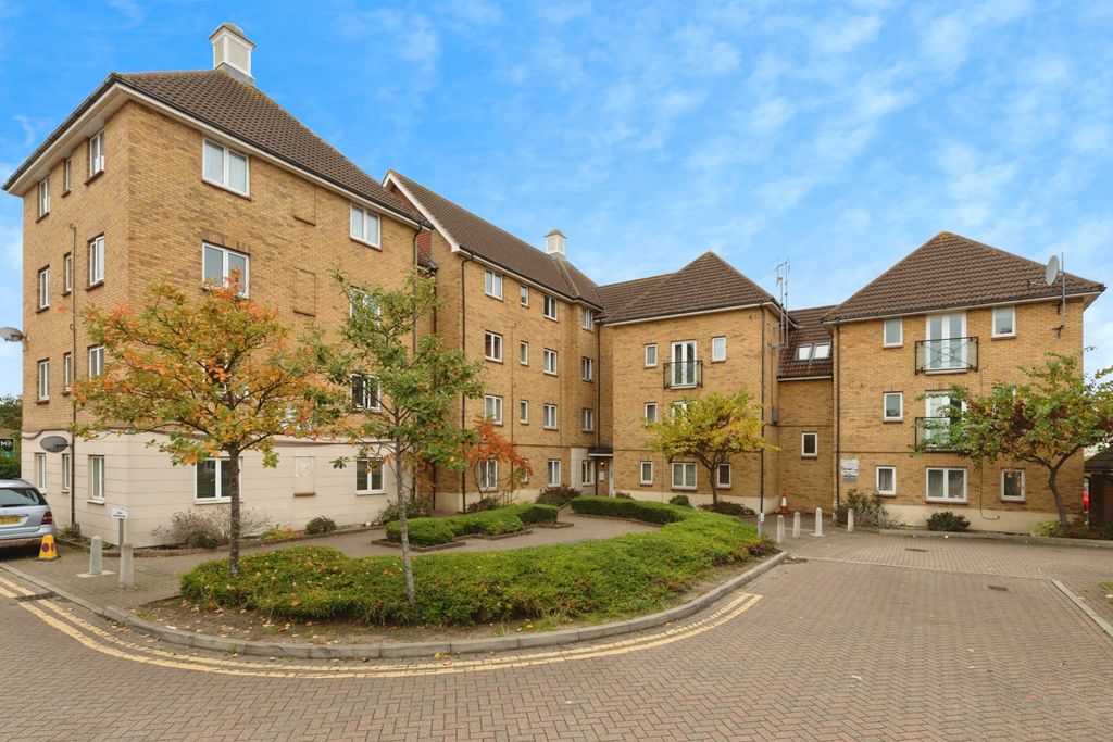 Property photo 1 of 20