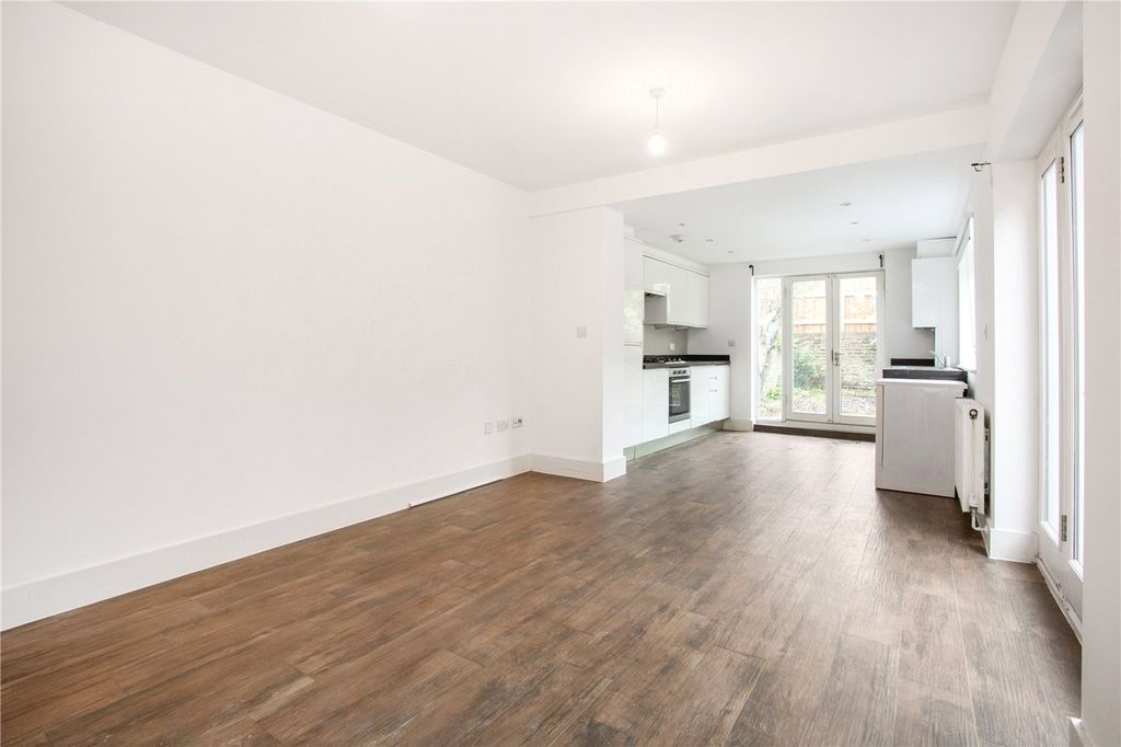 Property photo 3 of 12 Picture No. 42