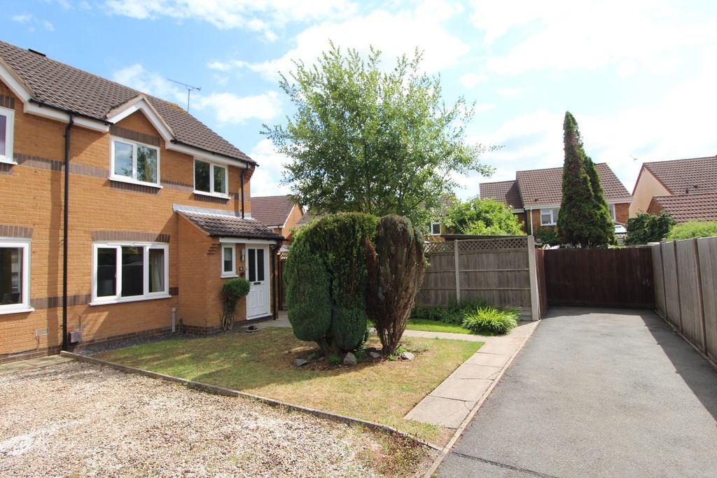 Property photo 1 of 17