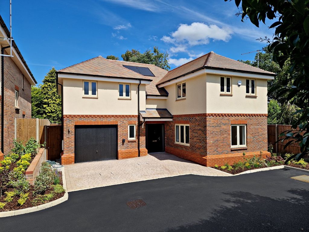 Property photo 1 of 6 Picture No. 34