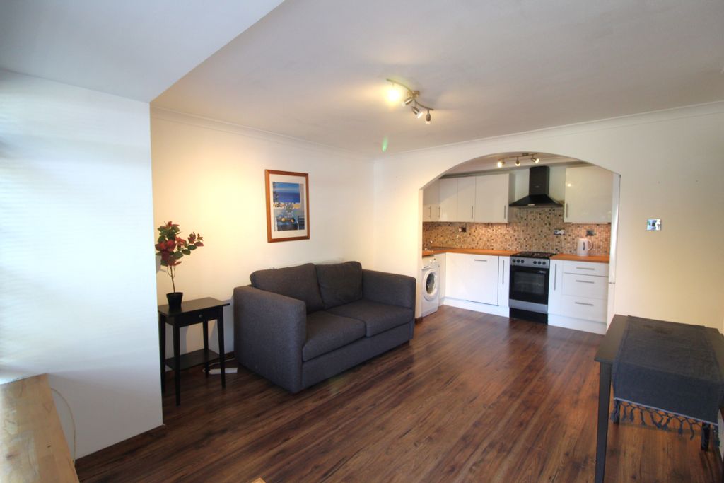 Property photo 2 of 8 Img_6196
