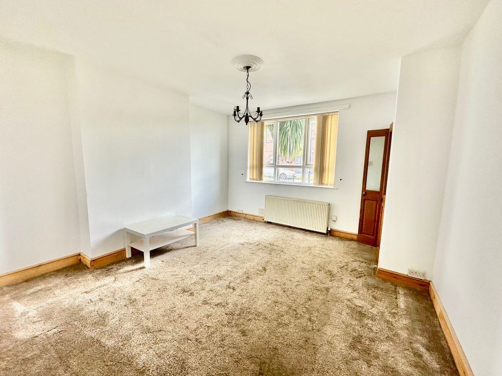 Property photo 3 of 12 Img_6392