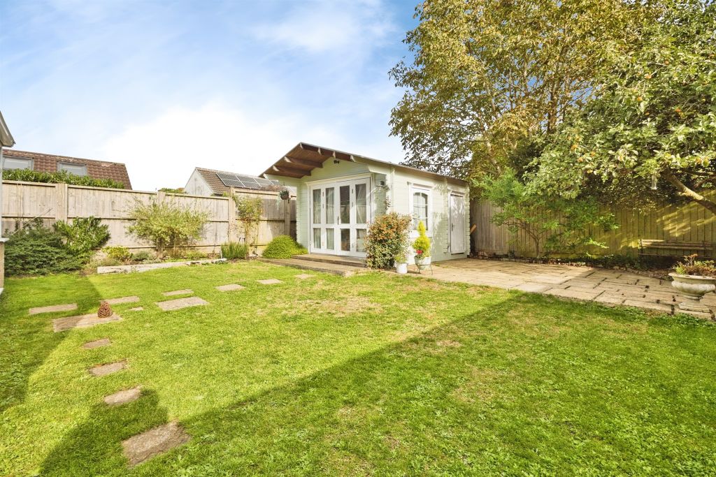 Property photo 3 of 20