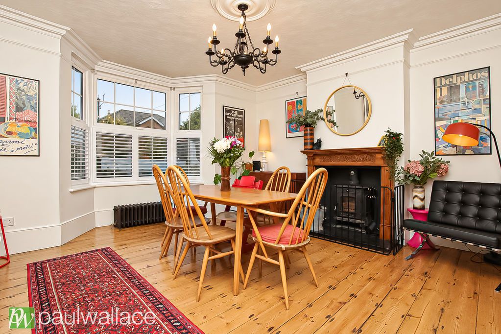 Property photo 3 of 33 Dining Room