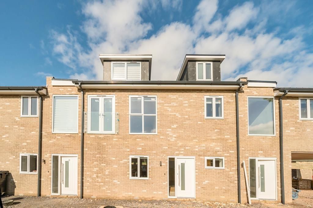 Property photo 1 of 10 External View - Example