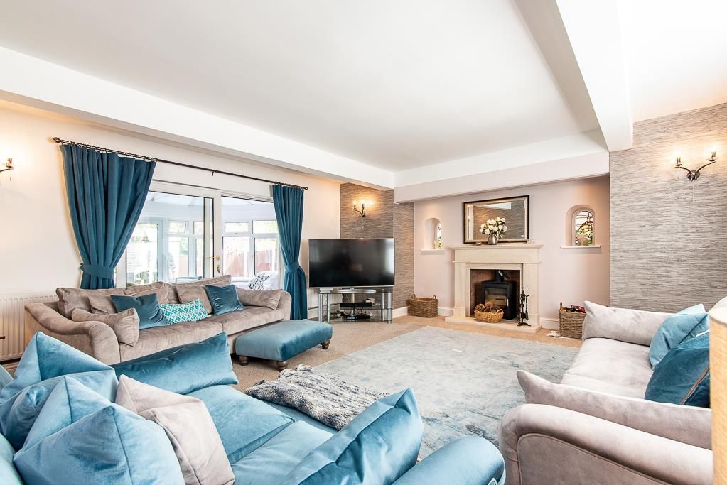 Property photo 3 of 33 8Sthelensgrv-27.Jpg