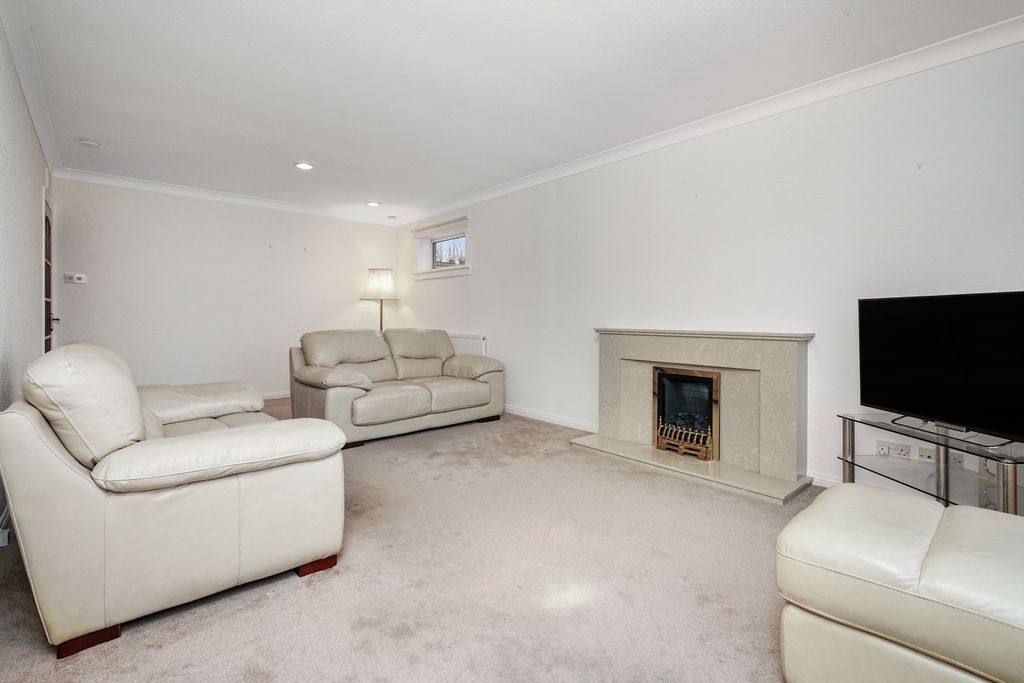 Property photo 2 of 20 Property Image 2