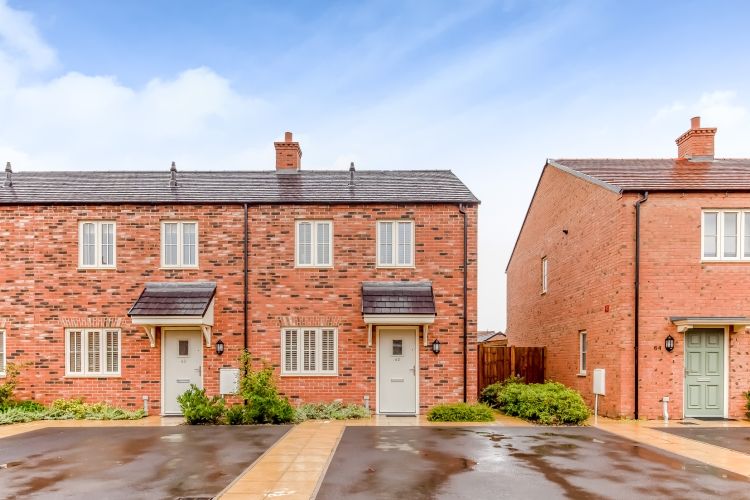 Property photo 1 of 11 100824