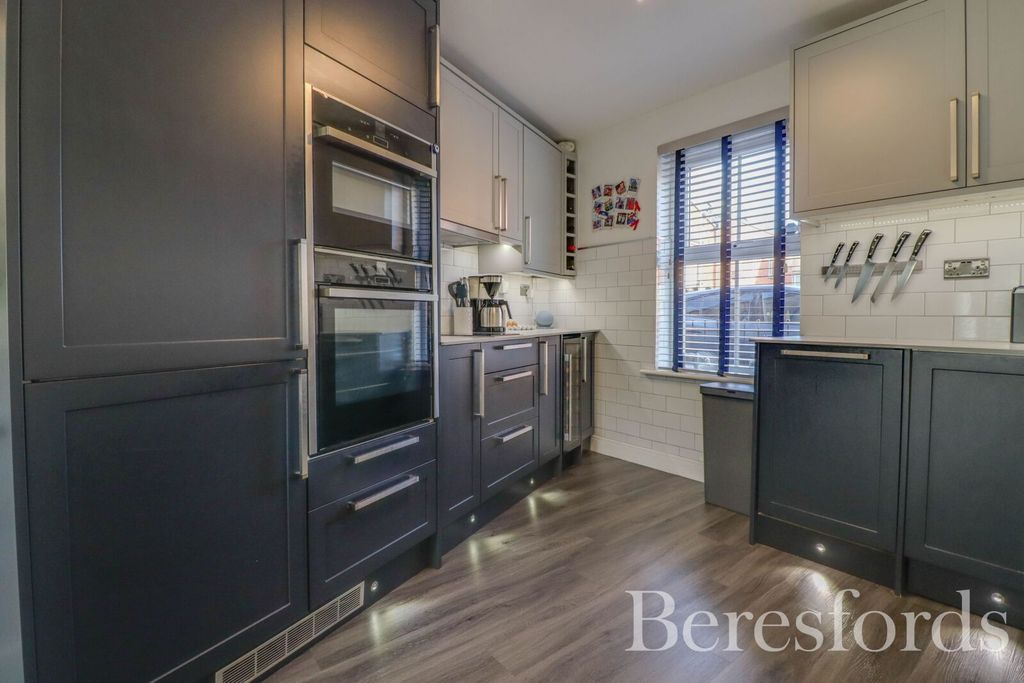 Property photo 2 of 22 Picture 2