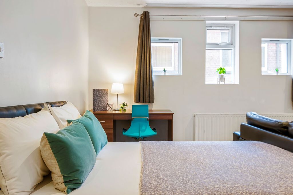 Property photo 3 of 7 Property Photo