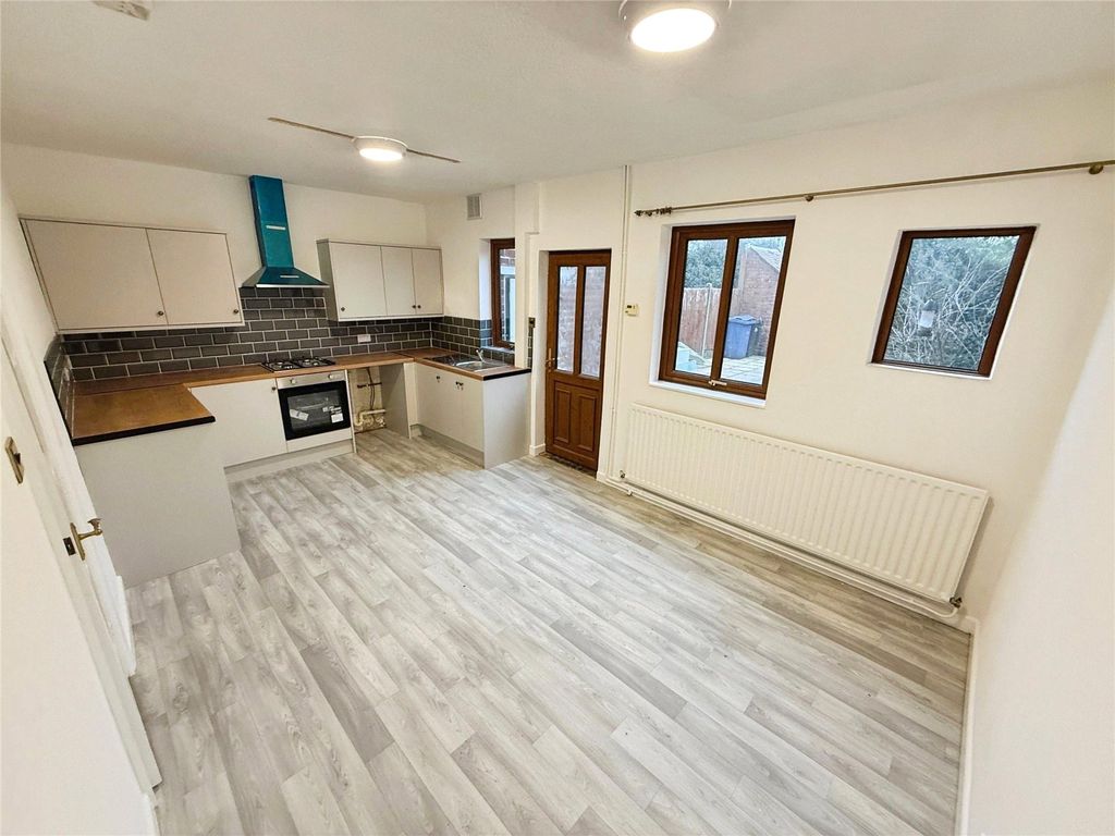 Property photo 2 of 12 Kitchen/Diner