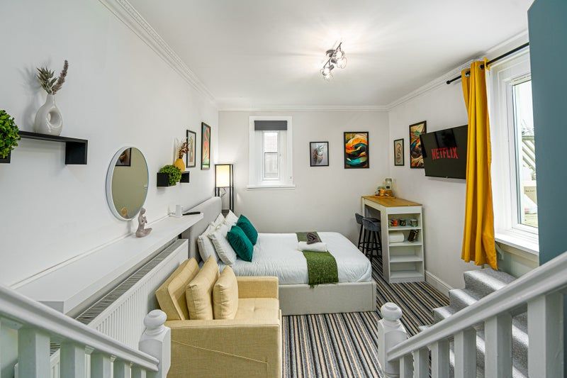 Property photo 1 of 4