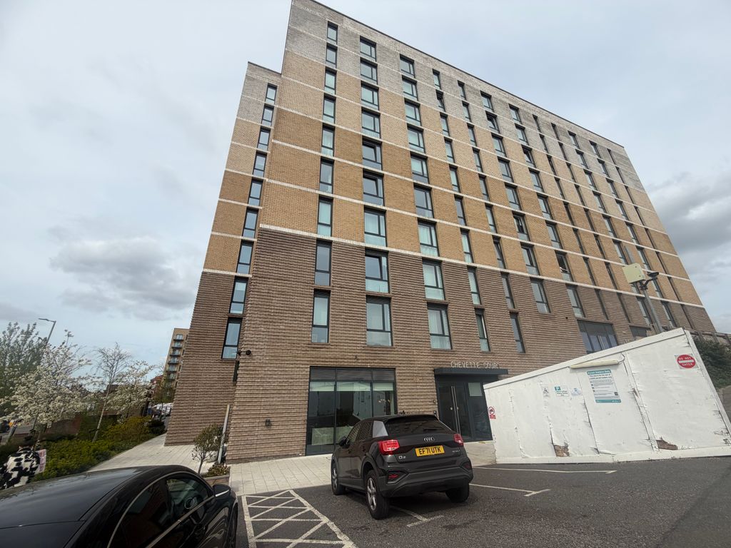 Property photo 1 of 9