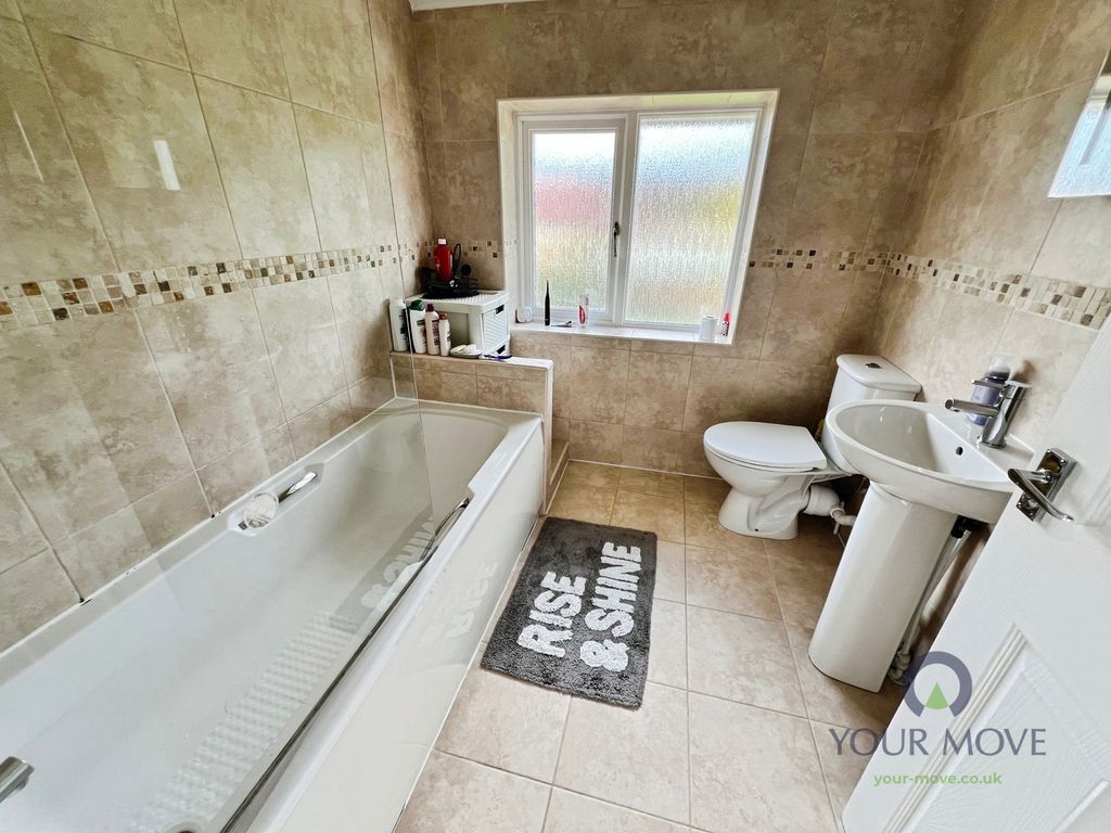 Property photo 3 of 17 Pbox-Img.Jpg