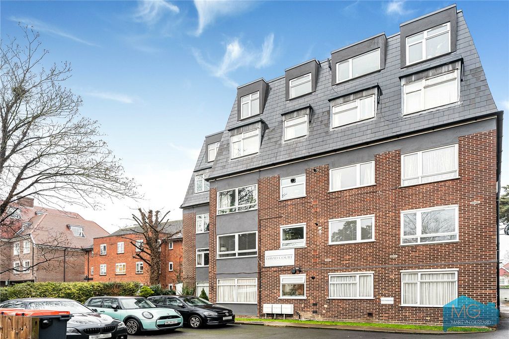 Property photo 1 of 25 Picture No. 04