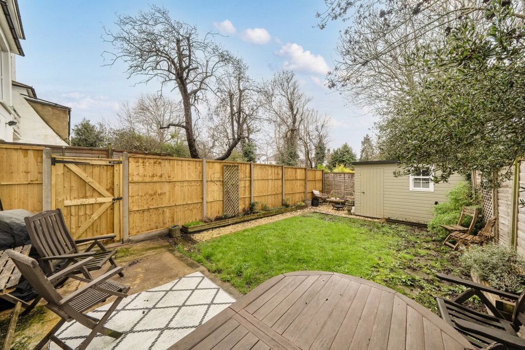 Property photo 2 of 19 Picture No. 13