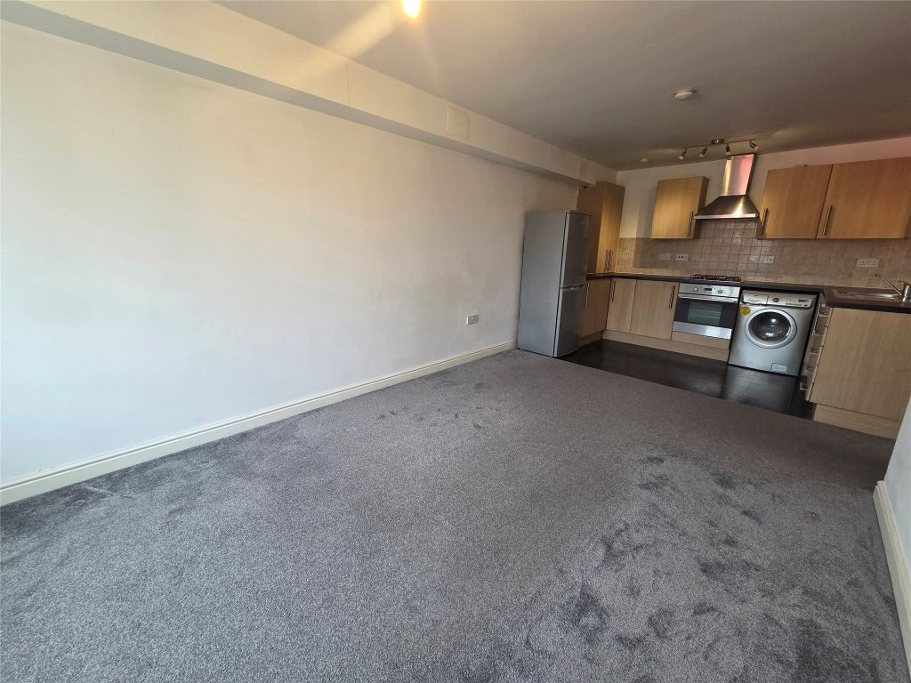 Property photo 3 of 11 Kitchen/Diner