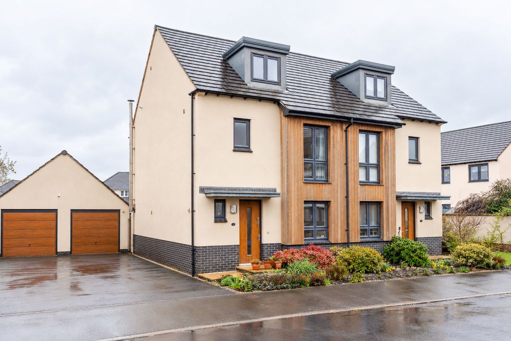 Property photo 1 of 23 1