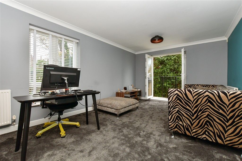 Property photo 3 of 14 Lounge/Diner