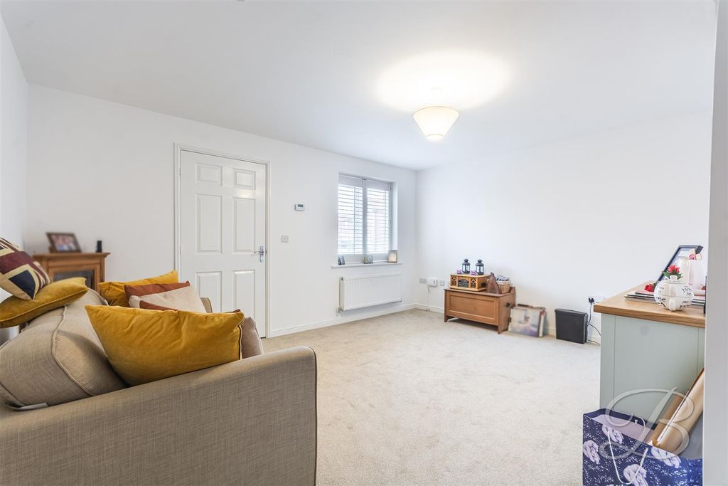 Property photo 3 of 19 CC3.Jpg