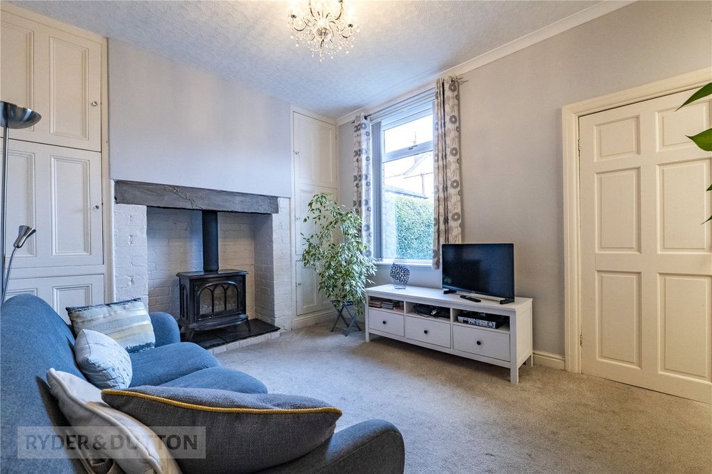 Property photo 3 of 18 Dining Room