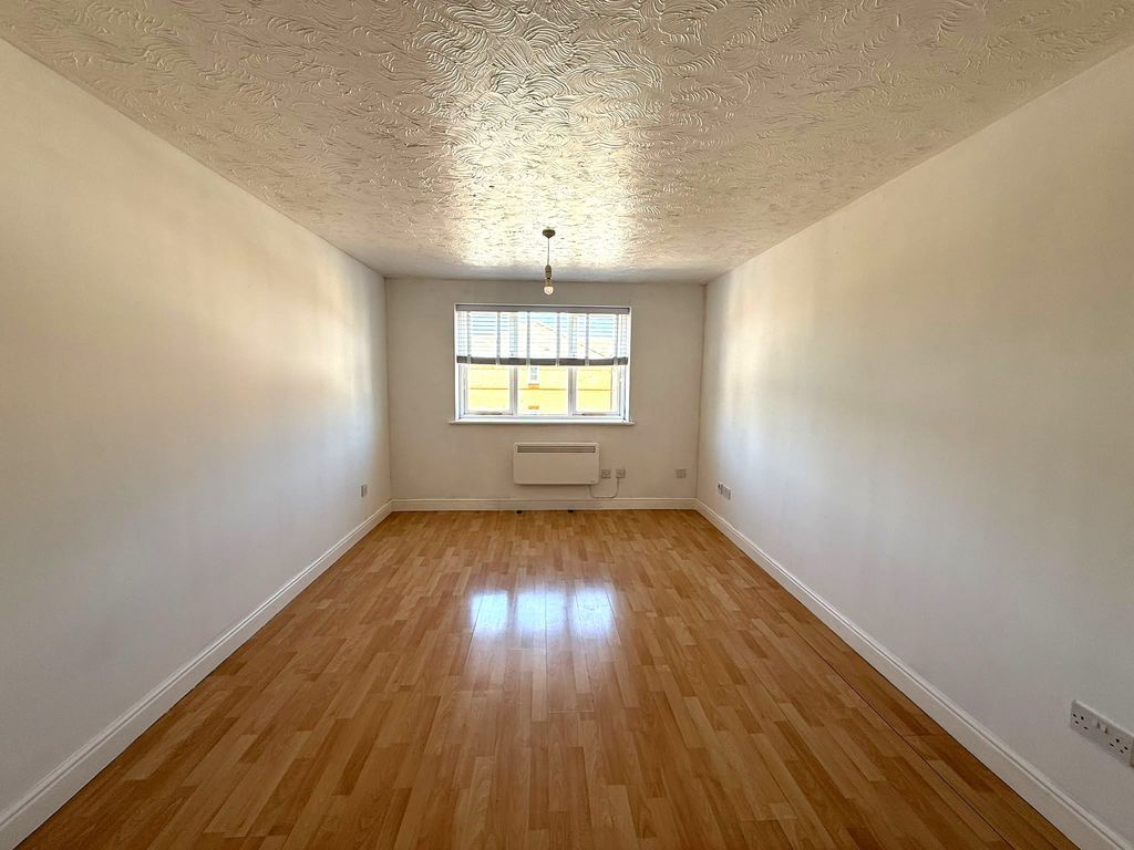 Property photo 1 of 7 Photo 1
