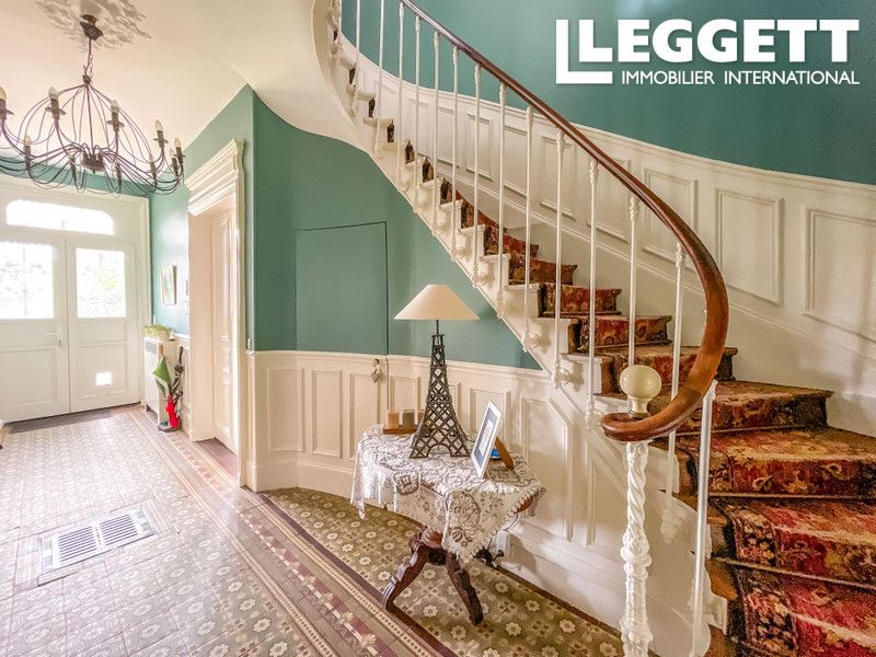 Property photo 2 of 10