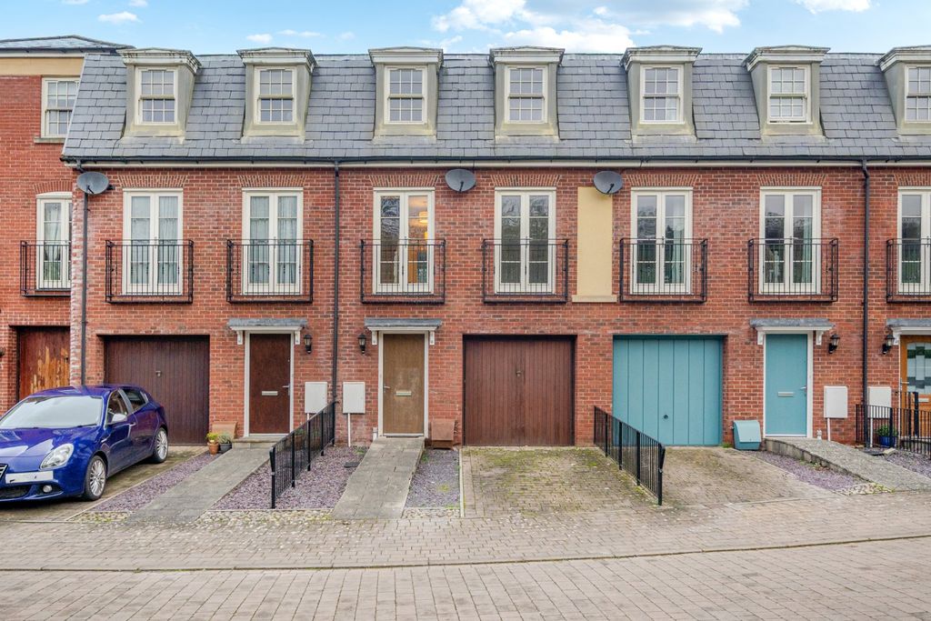 Property photo 1 of 19 Seddons Tiverton