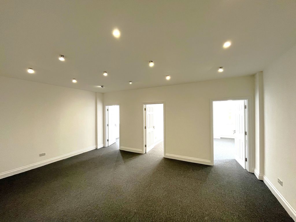 Property photo 2 of 21 Img_3324