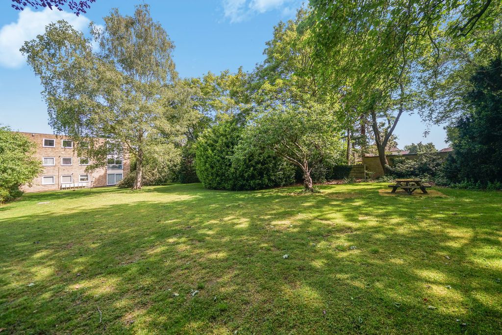 Property photo 2 of 13