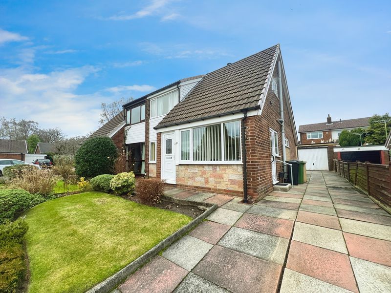 Property photo 1 of 16 External