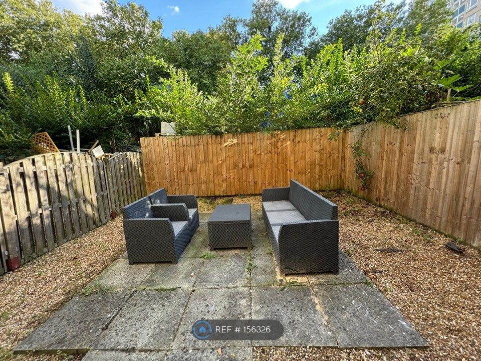 Property photo 3 of 25