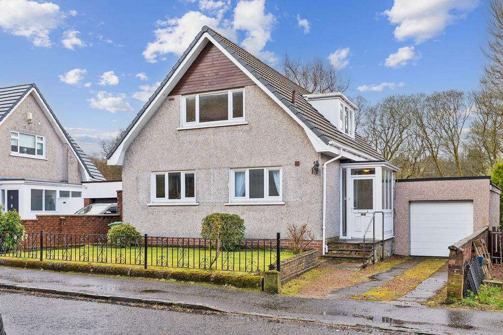 Property photo 1 of 31