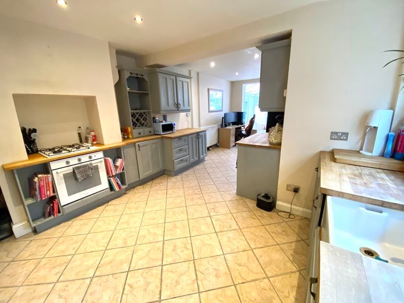 Property photo 3 of 12 Photo 12