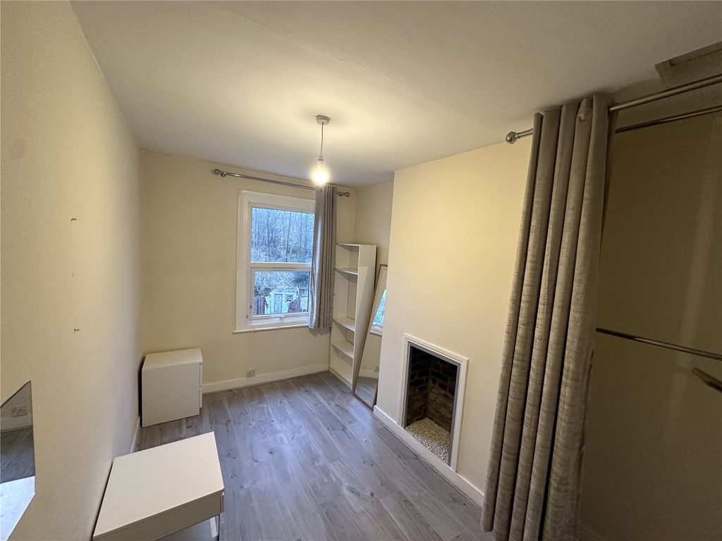 Property photo 1 of 16 Picture No. 01