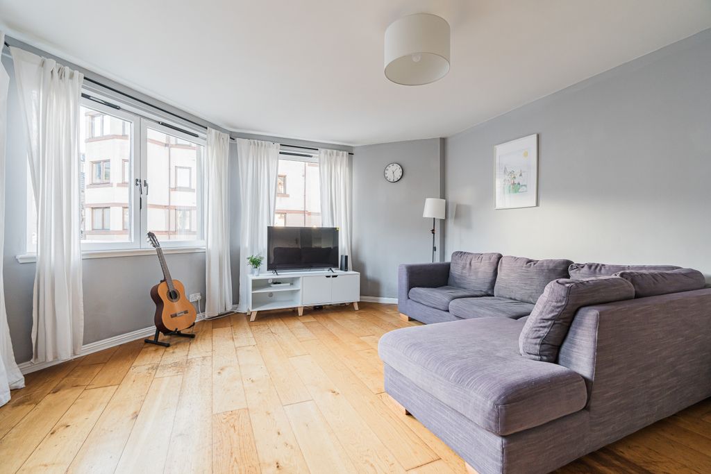 Property photo 2 of 16 Property Image 2