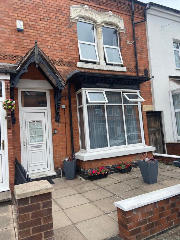 Property photo 1 of 7