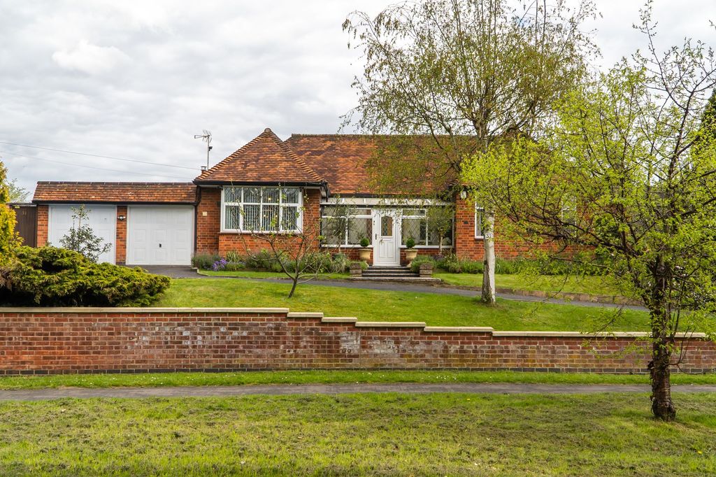 Property photo 1 of 26