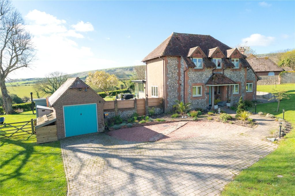 Property photo 1 of 35 Picture No. 98