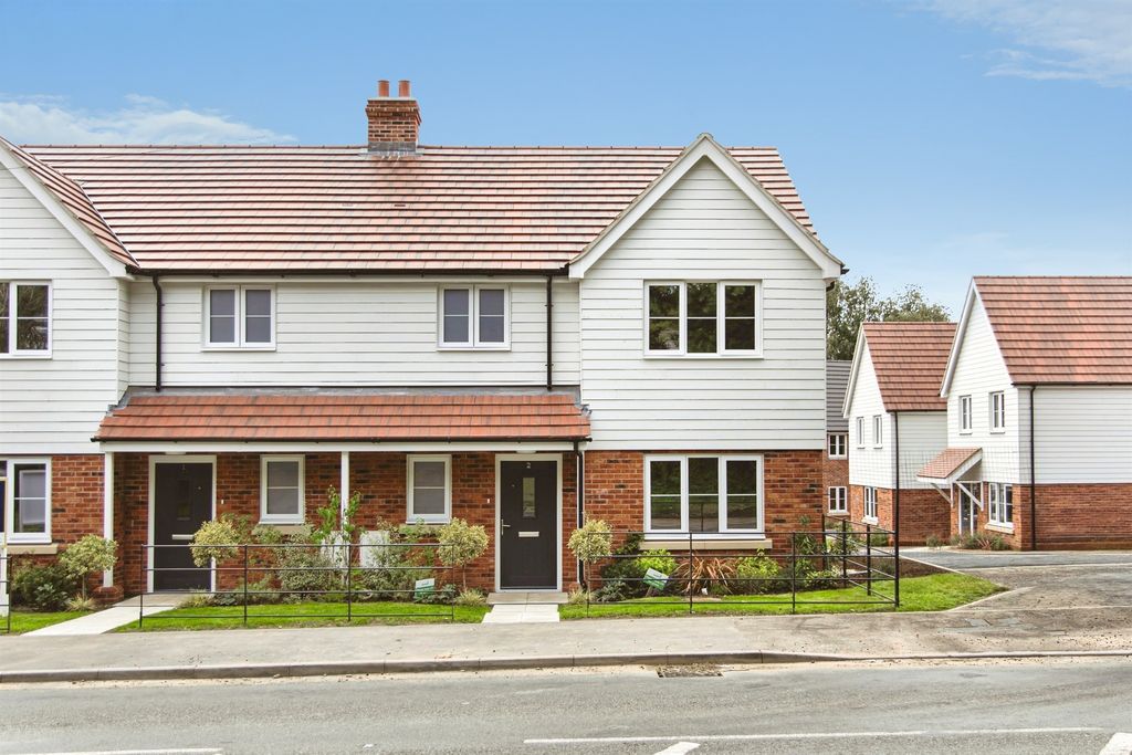 Property photo 1 of 22
