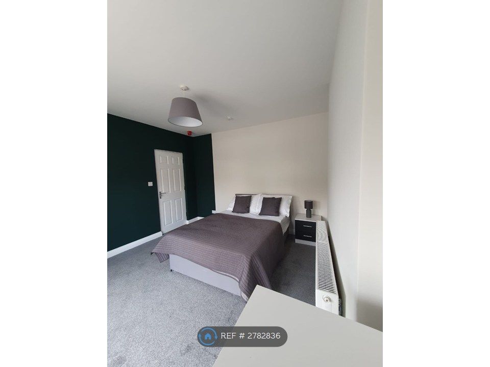 Property photo 1 of 20 Room 1