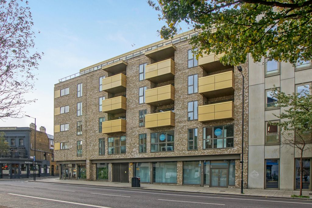 Property photo 1 of 13 139141 Mare Street E8 Unit 3 1.Jpg
