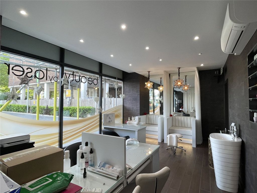 Property photo 3 of 7 Picture No. 04