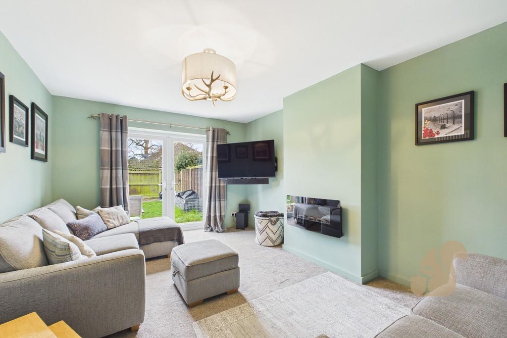 Property photo 3 of 24 Cam01659G0-Pr0741-Still024.Jpg