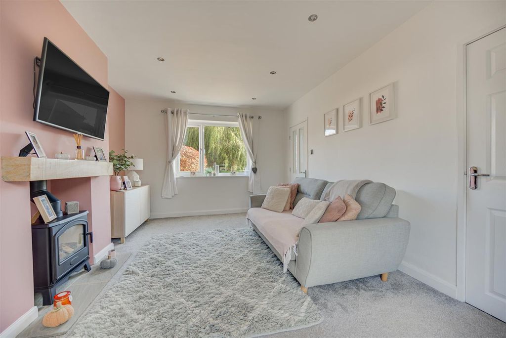 Property photo 3 of 23 Dsc_4950-Dsc_4954.Jpg